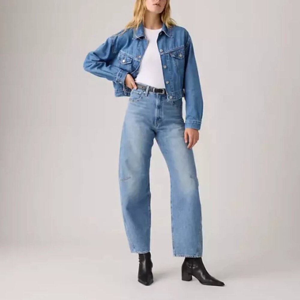 Levi’s Premium Cinch Barrel Jeans - Light Wash - W26 L31